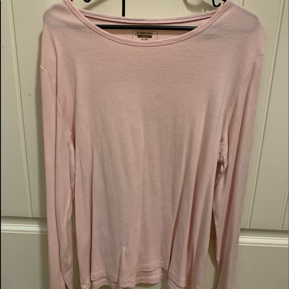 women’s long sleeve tee